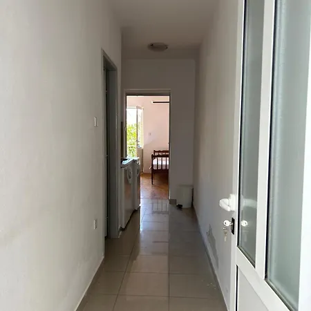 Gabrijela شقة *